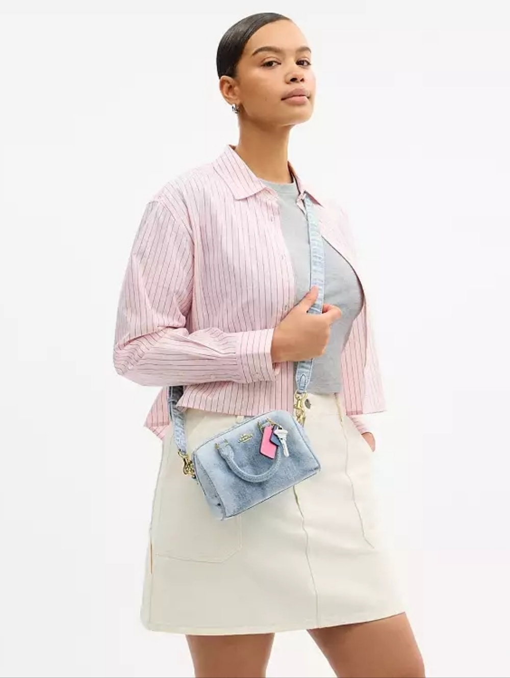 NWT COACH Mini Rowan In LOVED DENIM With CHARMS, In Orig Packaging 🩷🔑 - Picture 8 of 16